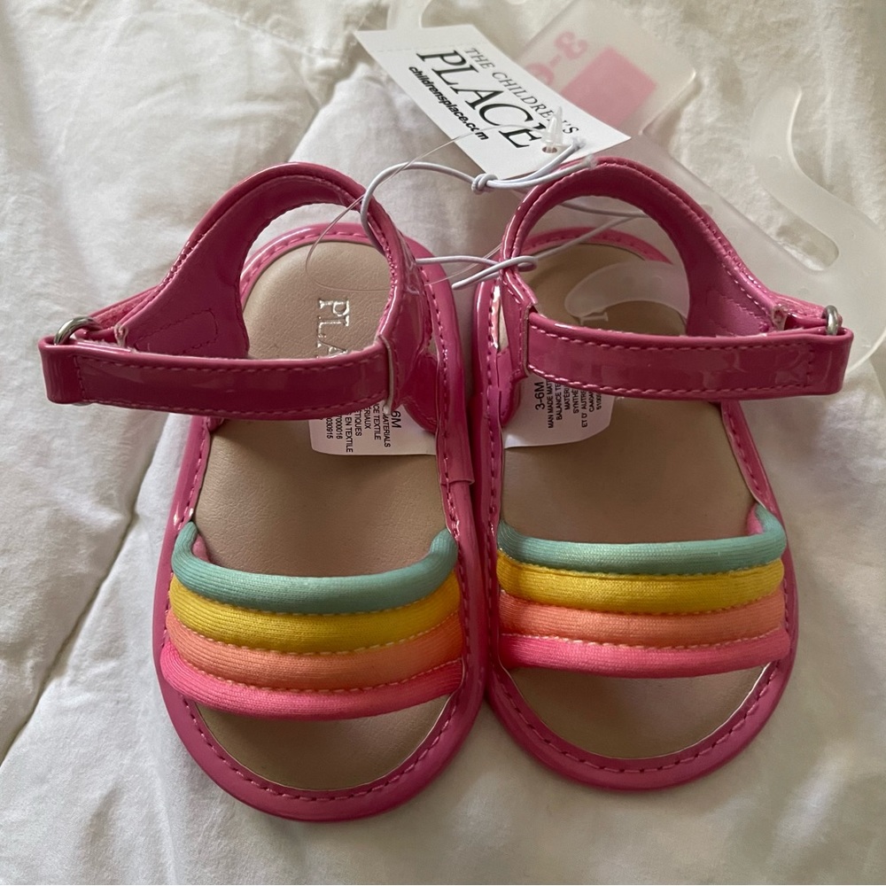Infant rainbow sandals 🌈
